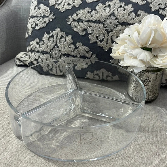 CIRCLE Glass Made in Turkey Round Divided Decorative Serving Bowl - Picture 1 of 9
